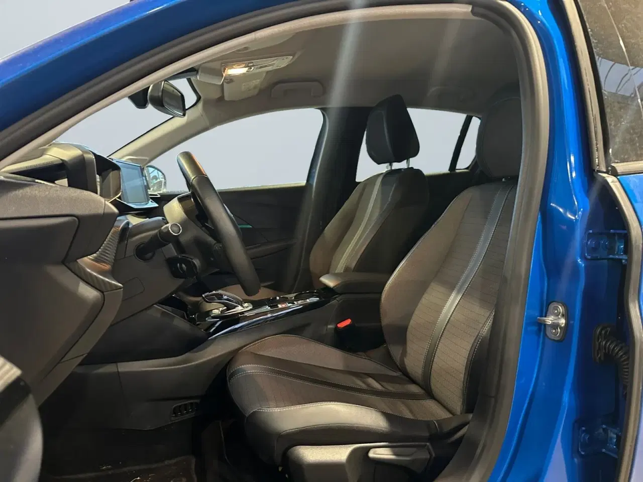 Billede 4 - Peugeot e-208 50 Allure Pack