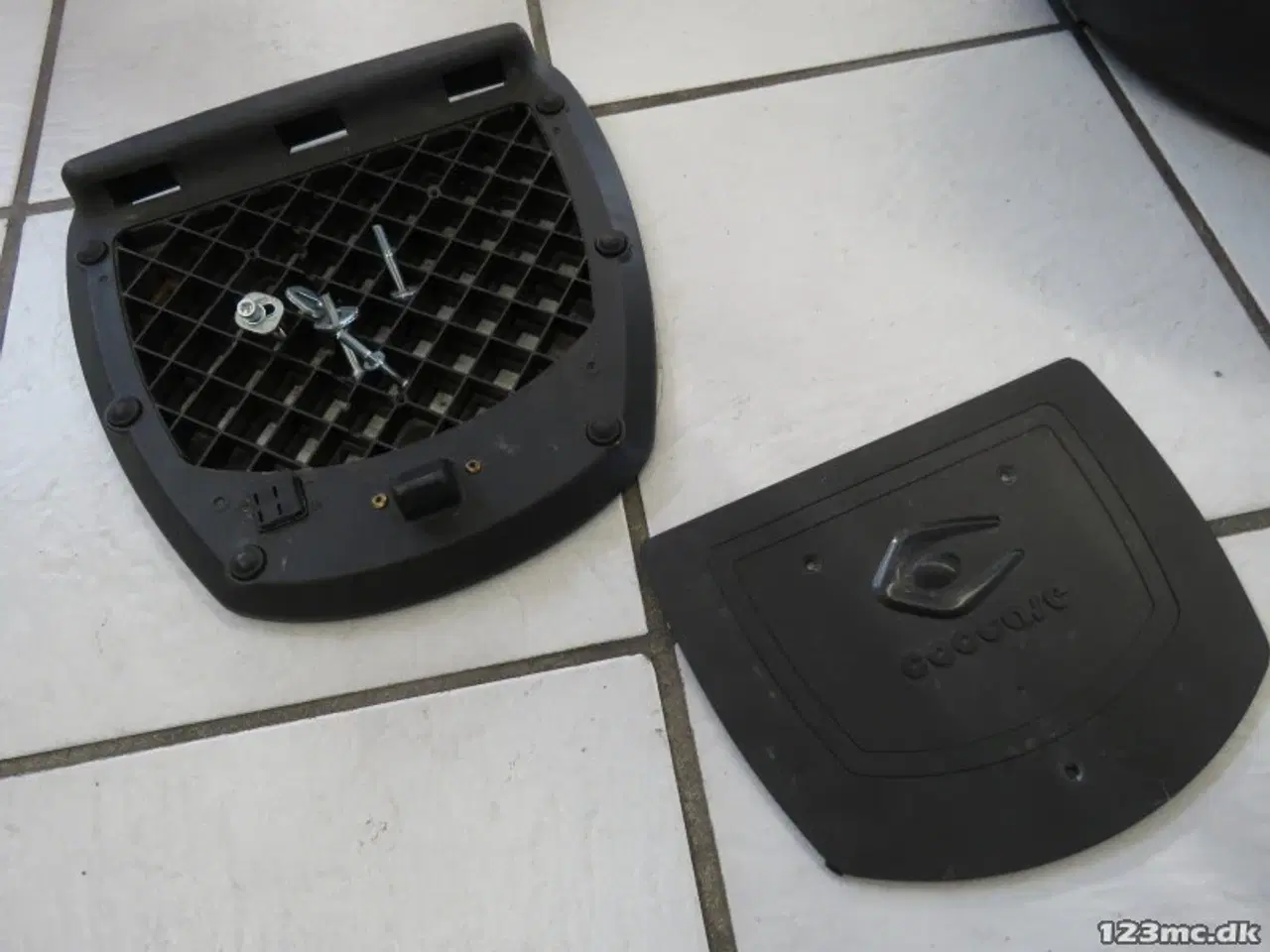 Billede 3 - Topboks m. topplade, Astra 48 L