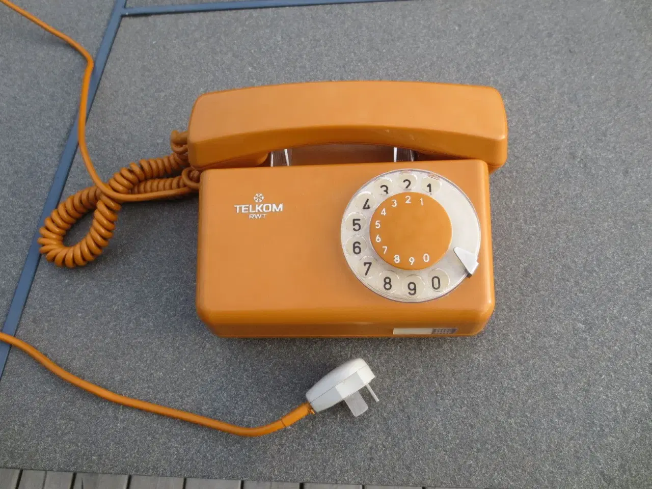 Billede 3 - Retro telefoner