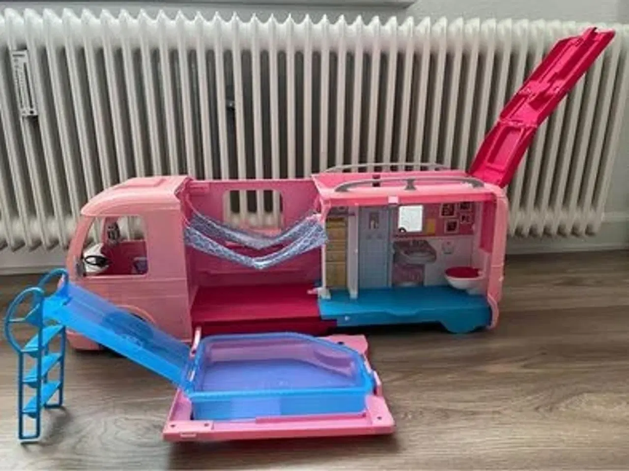 Billede 1 - Barbie Dream Camper automobil Med pool