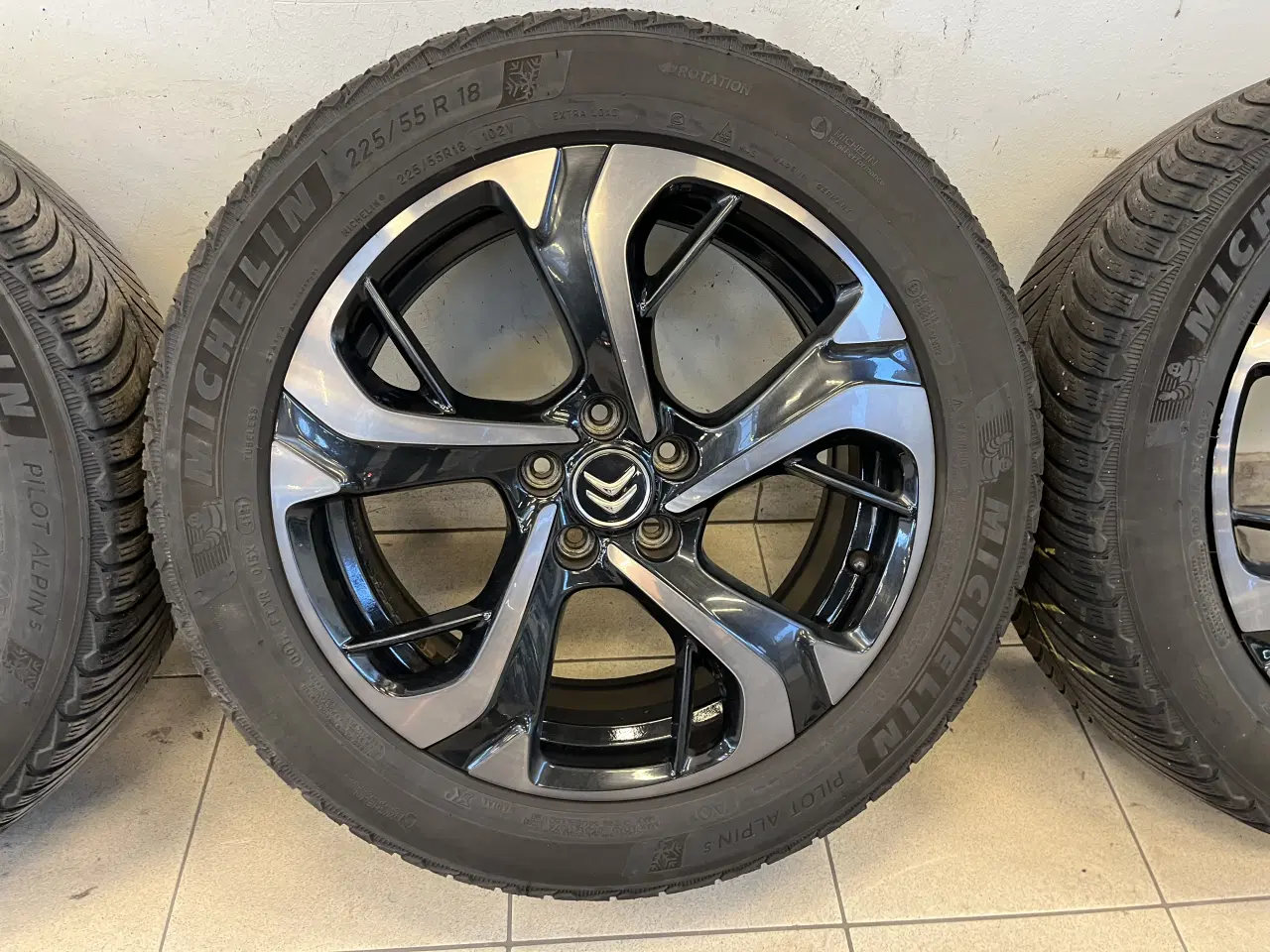 Billede 1 - 4 alu fælge 18 tommer. Original Citroen 