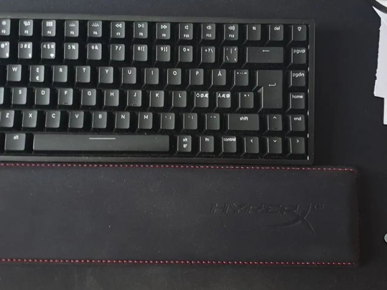 Billede 2 - Keychron K2 HE Mekanisk Tastatur | Steelseries mat