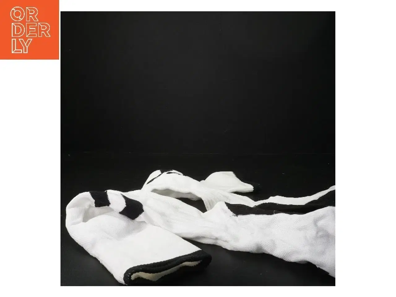 Billede 3 - Fodboldsokker fra Hummel (str. 36-40)