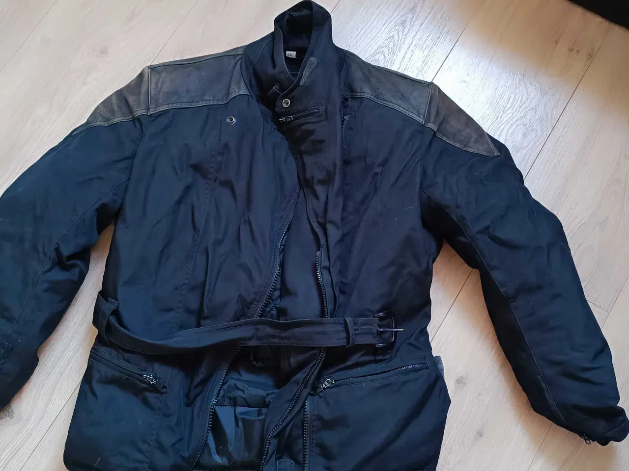 Billede 1 - Dame jakke 