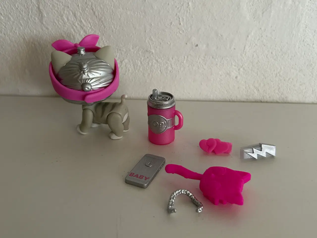 Billede 2 - L.O.L surprise dukke 