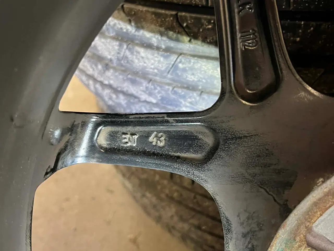 Billede 3 - 16” Næsten nye fælge og dæk