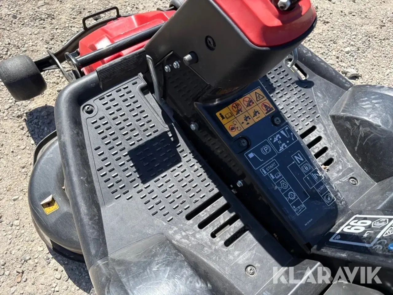 Billede 10 - Græsslåmaskine Jonsered FR 2213 MA