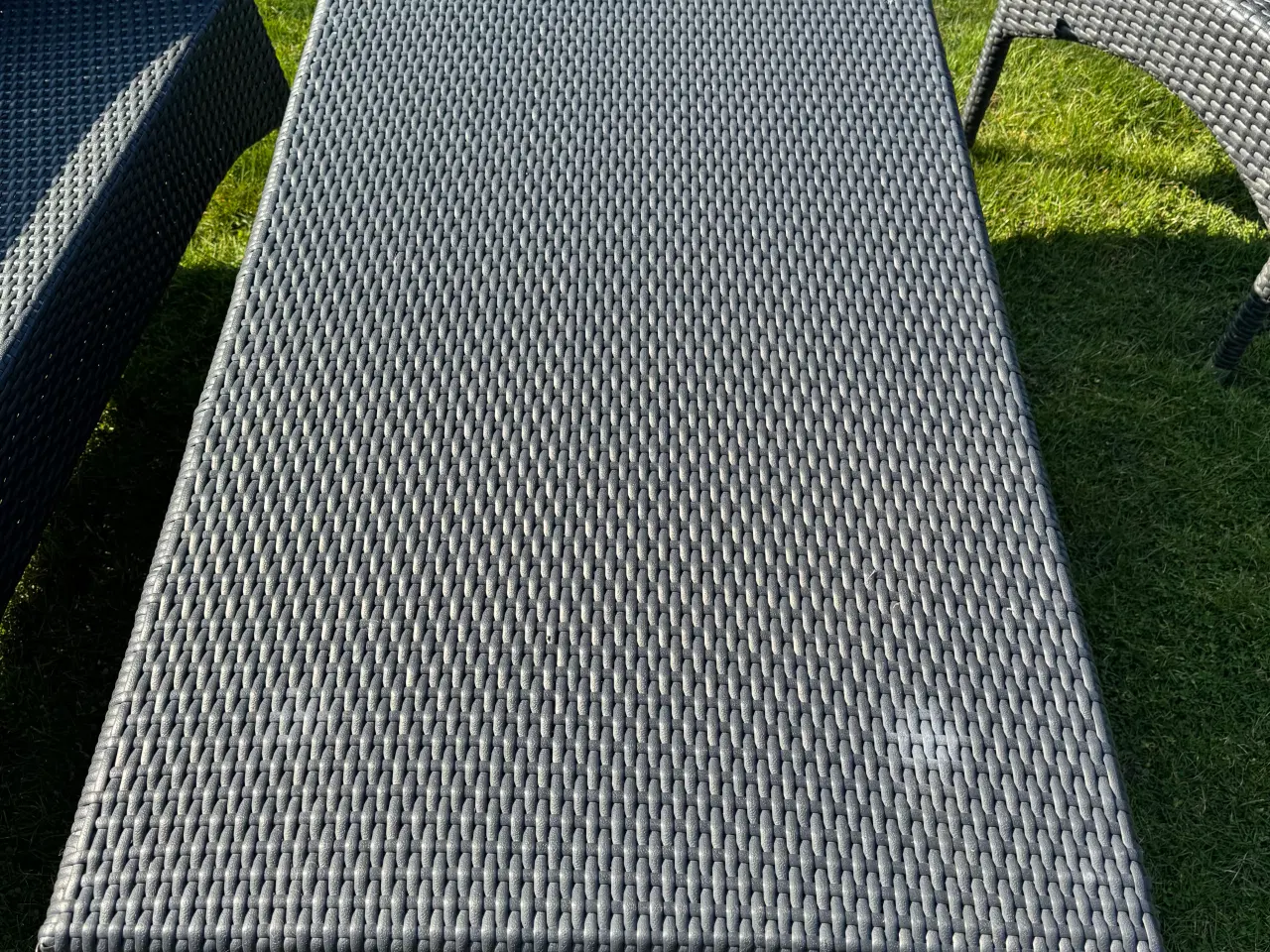 Billede 2 - Havebord