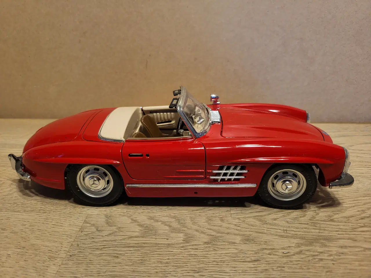 Billede 2 - Modelbil. Mercedes-Benz 300SL Cabriolet (1957) Ska