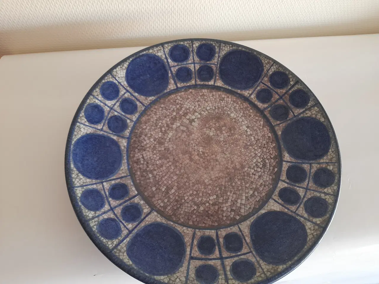 Billede 1 - Smuk og velholdt keramik fad.