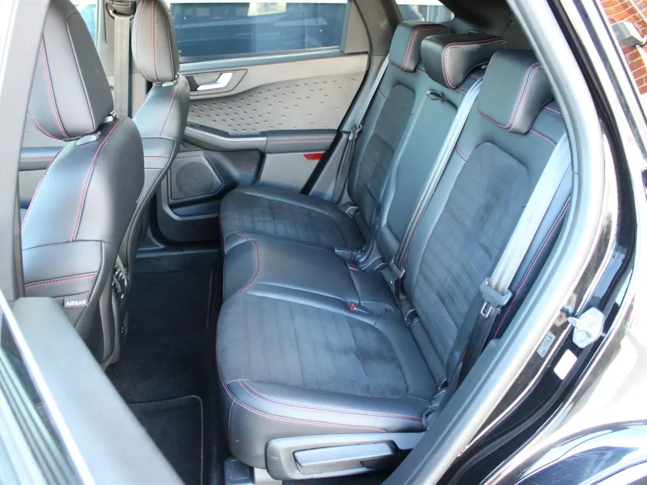 Billede 3 - Ford Kuga 2,5 Plugin-hybrid ST-Line X CVT 225HK 5d Trinl. Gear