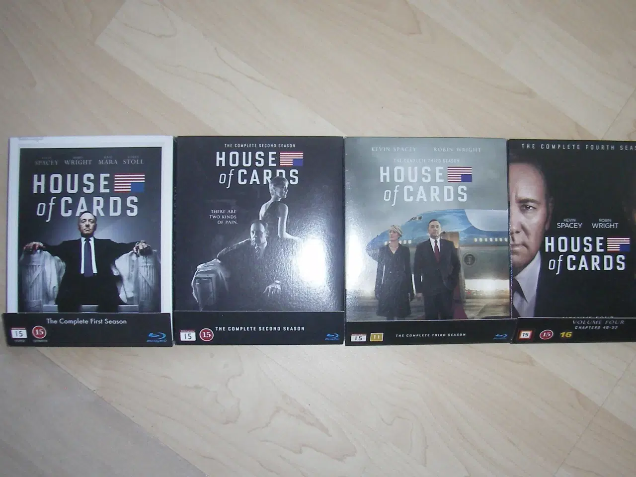 Billede 1 - House of Cards - sæson 1-4 - Blu-Ray
