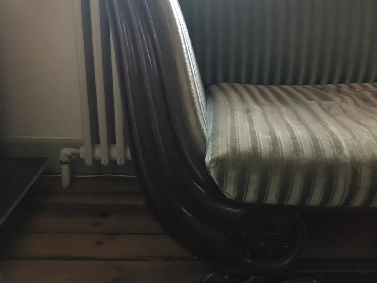 Billede 5 - Antik sofa med flotte detaljer