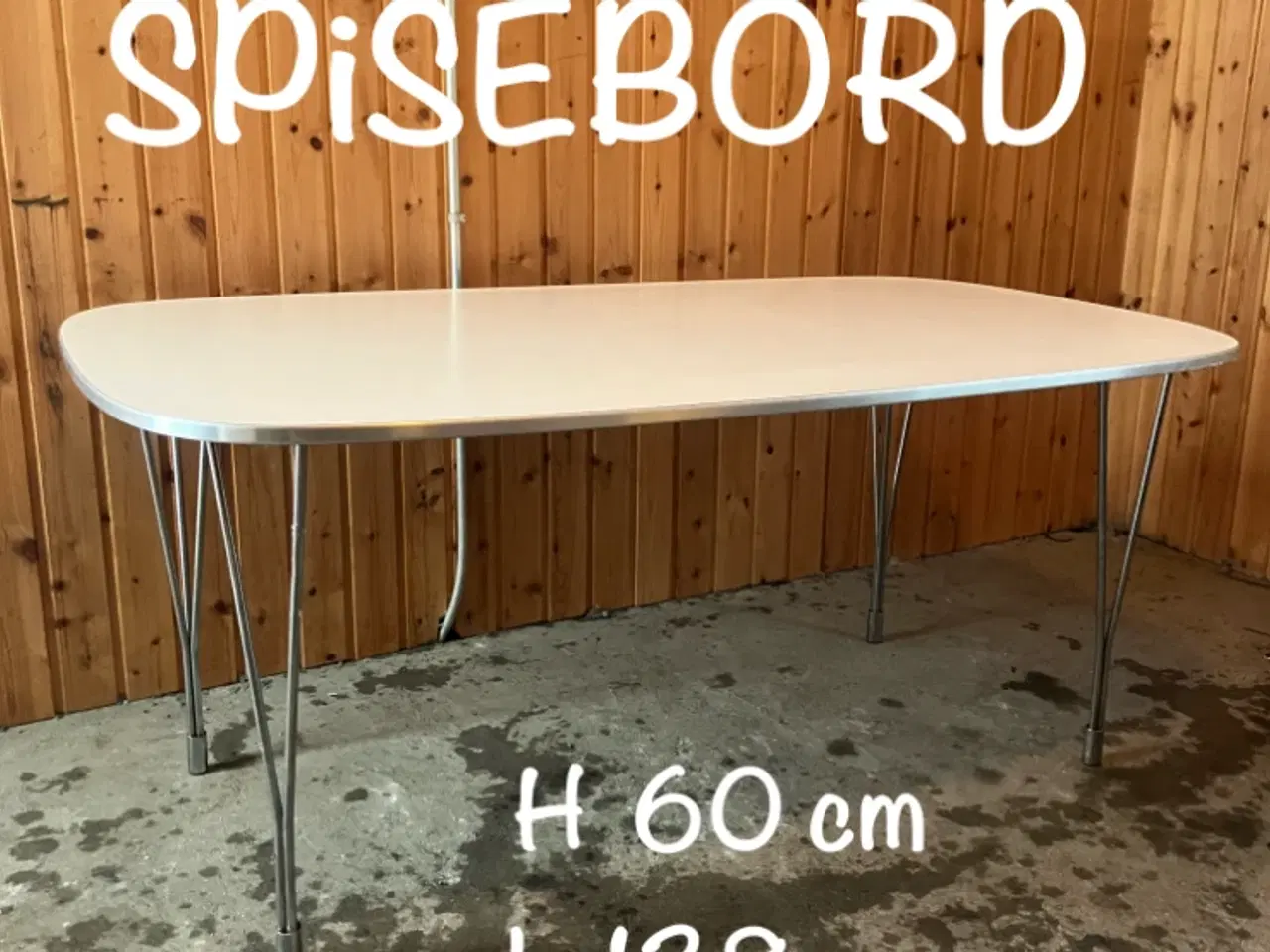 Billede 1 - Pænt spisebord 