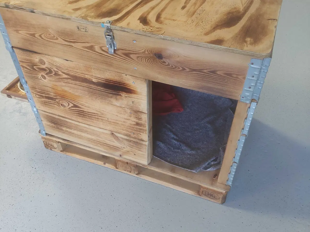 Billede 2 - Hundehus 