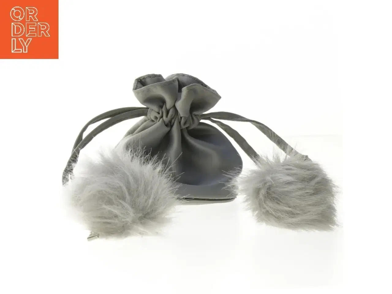 Billede 1 - Grå pose med pom-poms (str. Ø 10 cm)