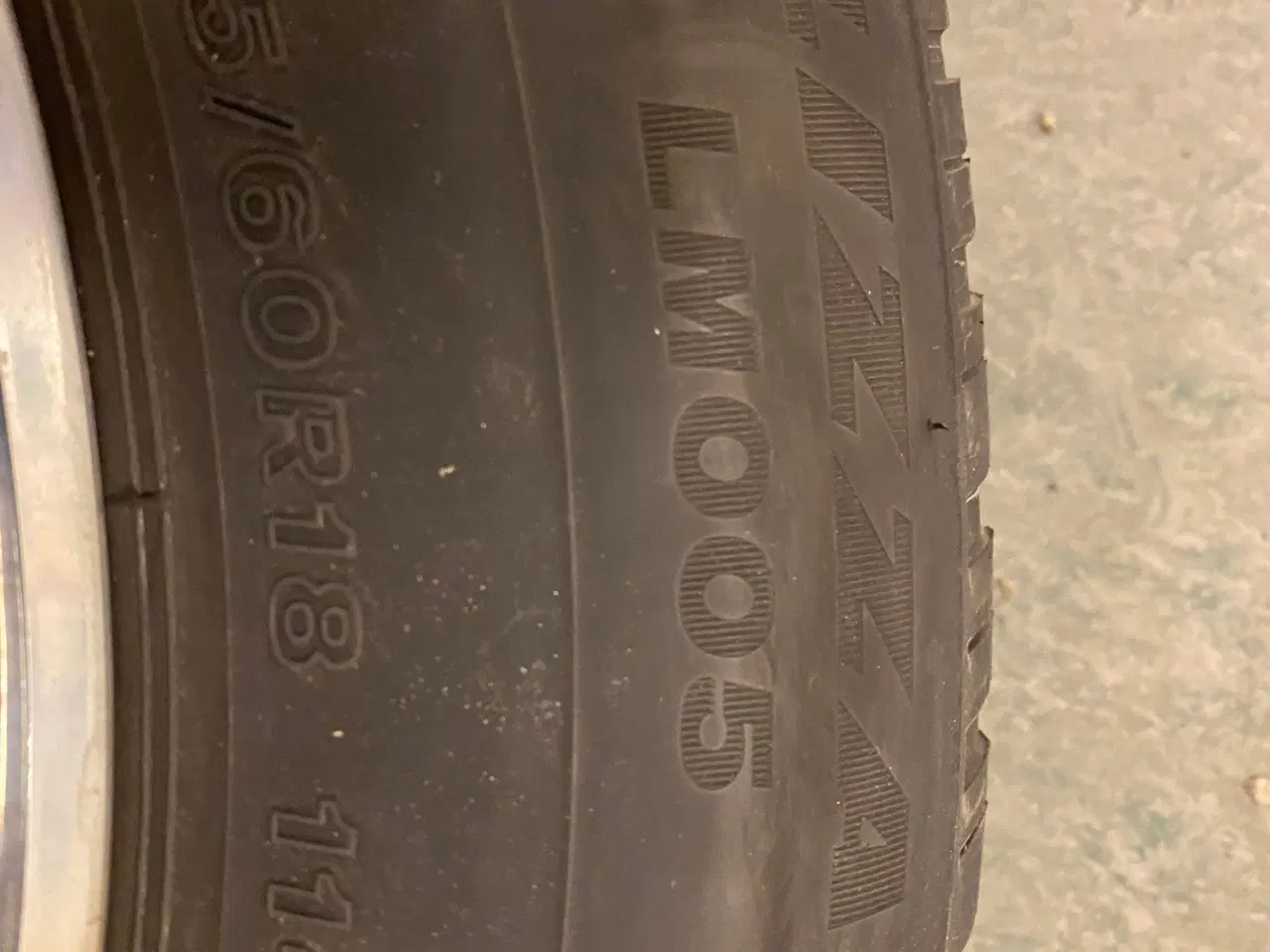 Billede 2 - Vinterhjul 18 tommer 265/50 R18