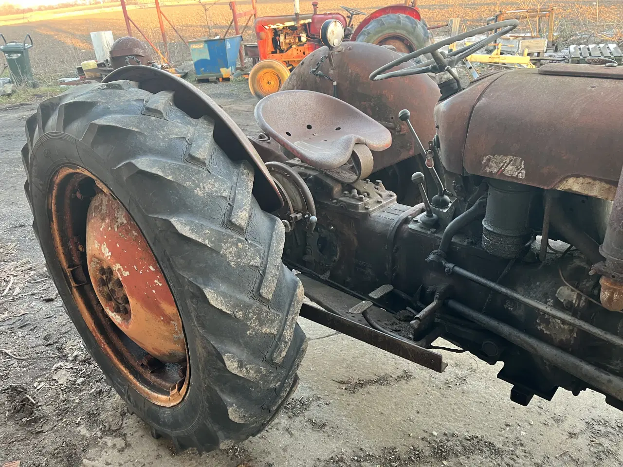 Billede 4 - Massey Ferguson 35 benzin