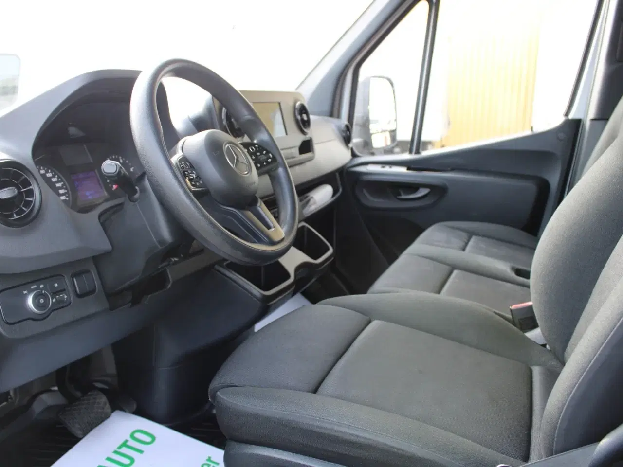 Billede 3 - Mercedes Sprinter 317 2,0 CDi A3 Alukasse m/lift aut. RWD