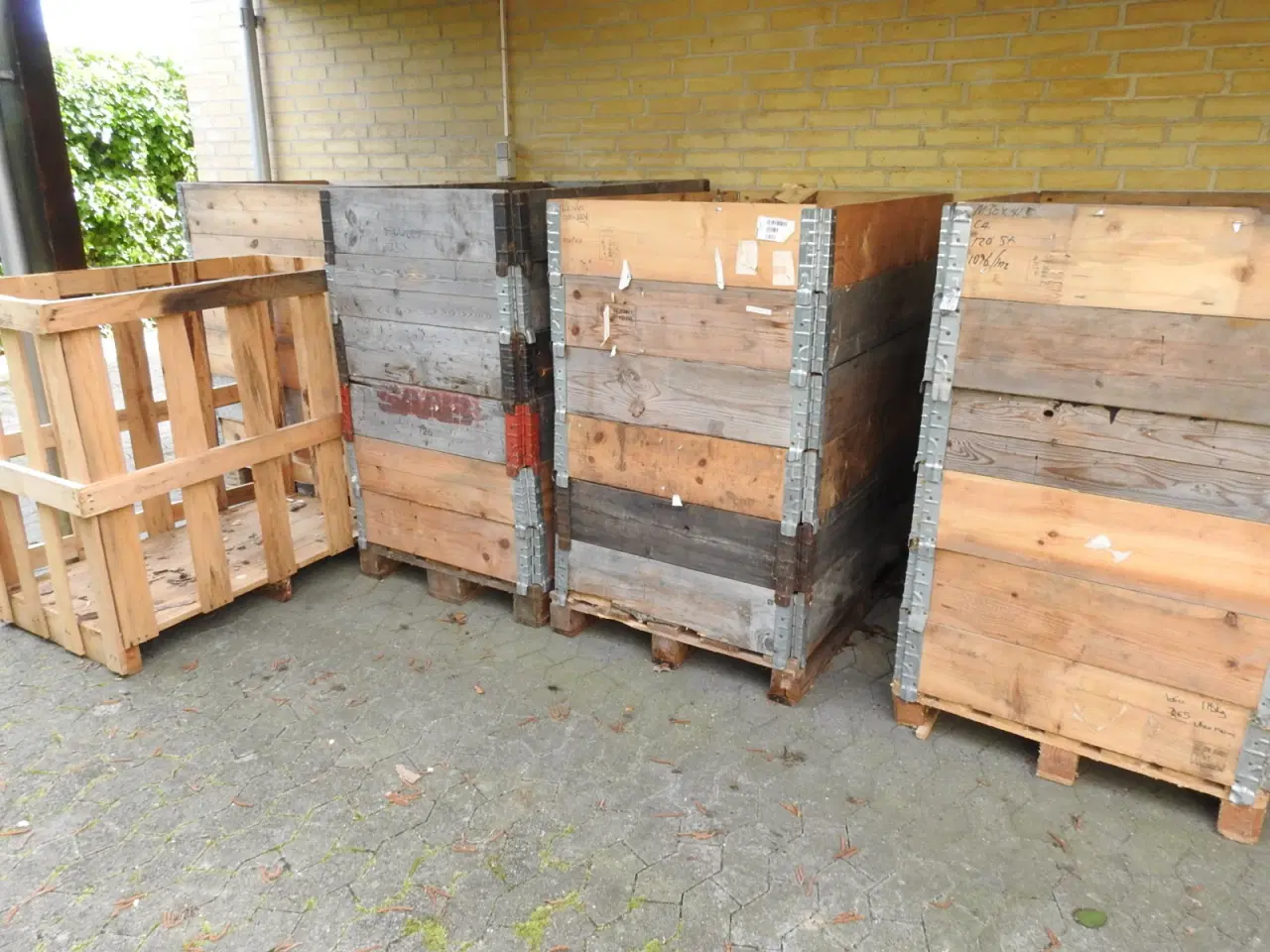 Billede 2 - Brænde, blandet inkl. palle og rammer.