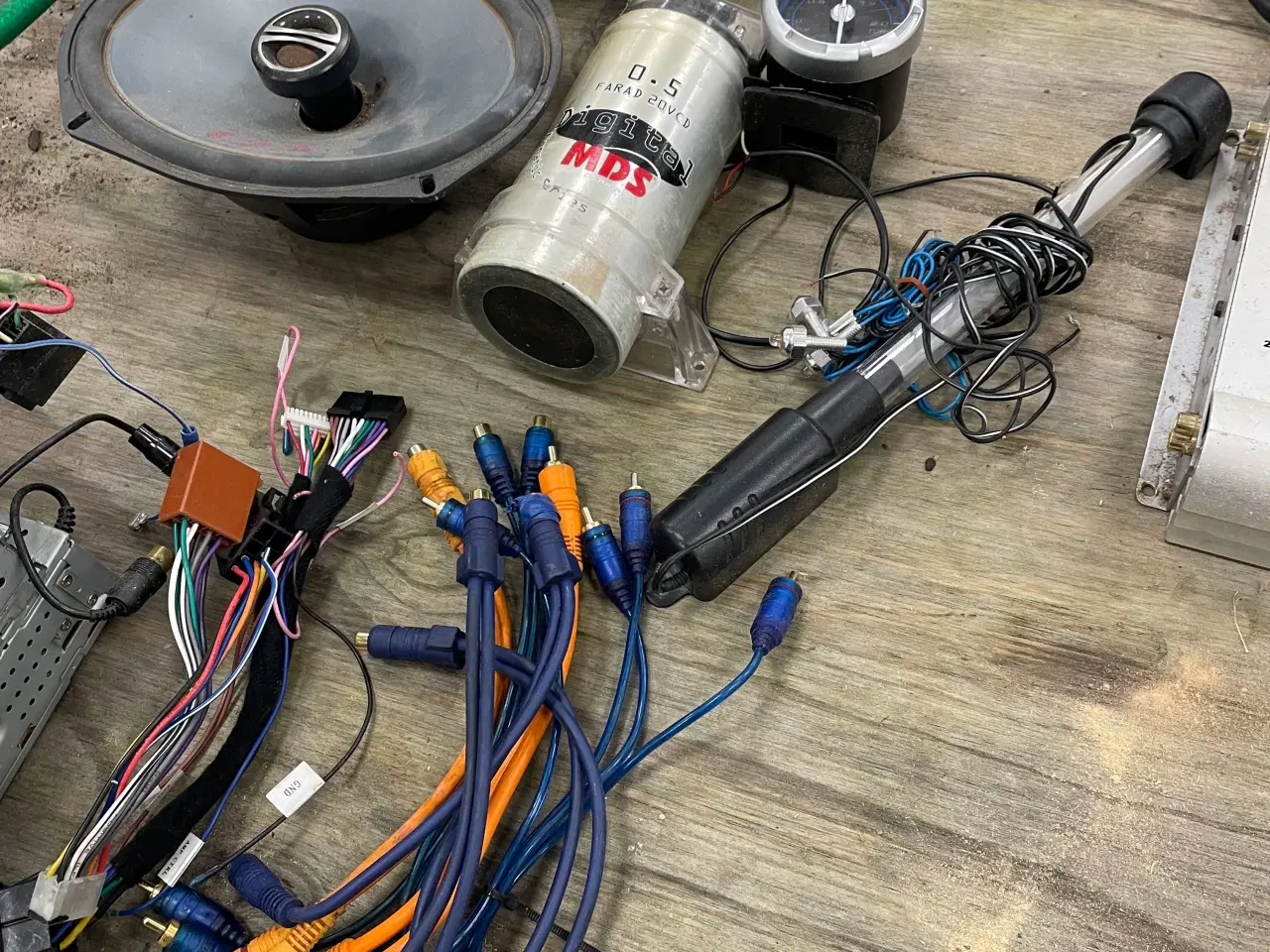 Billede 3 - En masse bilanælg 