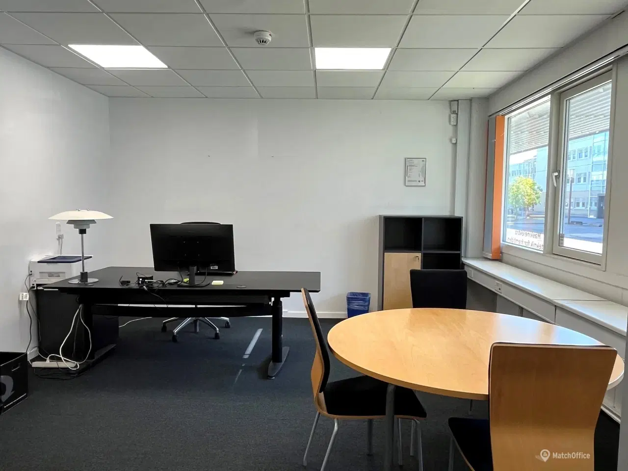 Billede 15 - Sjældent udbudt lagerhal med port og tilhørende kontor