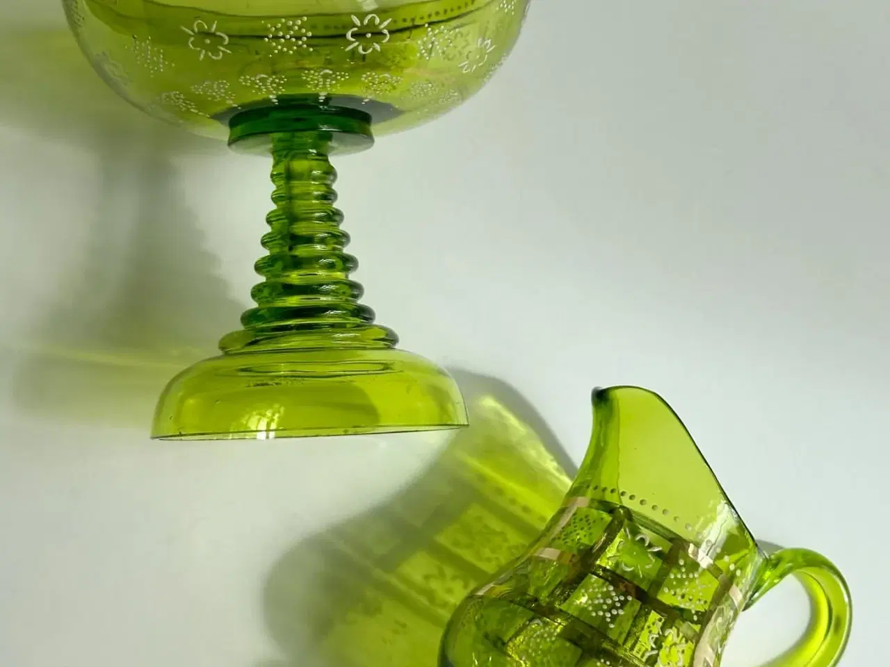 Billede 3 - Opsats og kande, grønt glas, sæt
