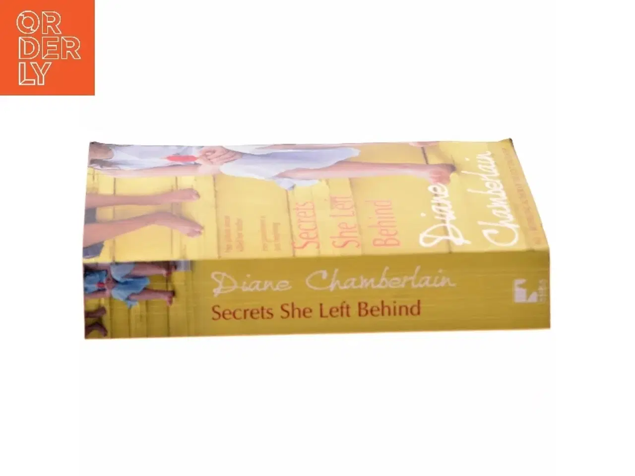 Billede 2 - Secrets She Left Behind af Diane Chamberlain (Bog)