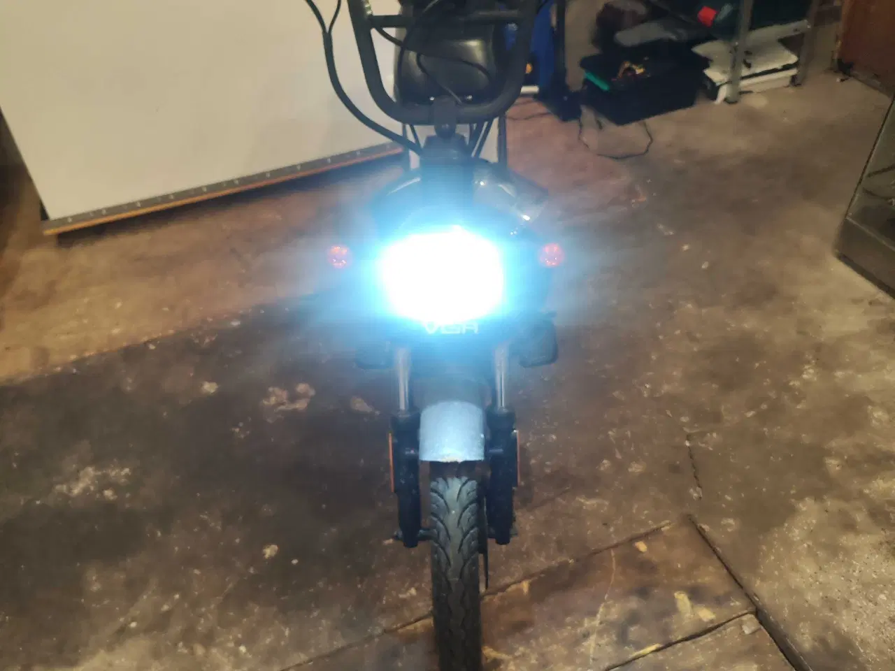 Billede 1 - Vga el knallert næsten ny