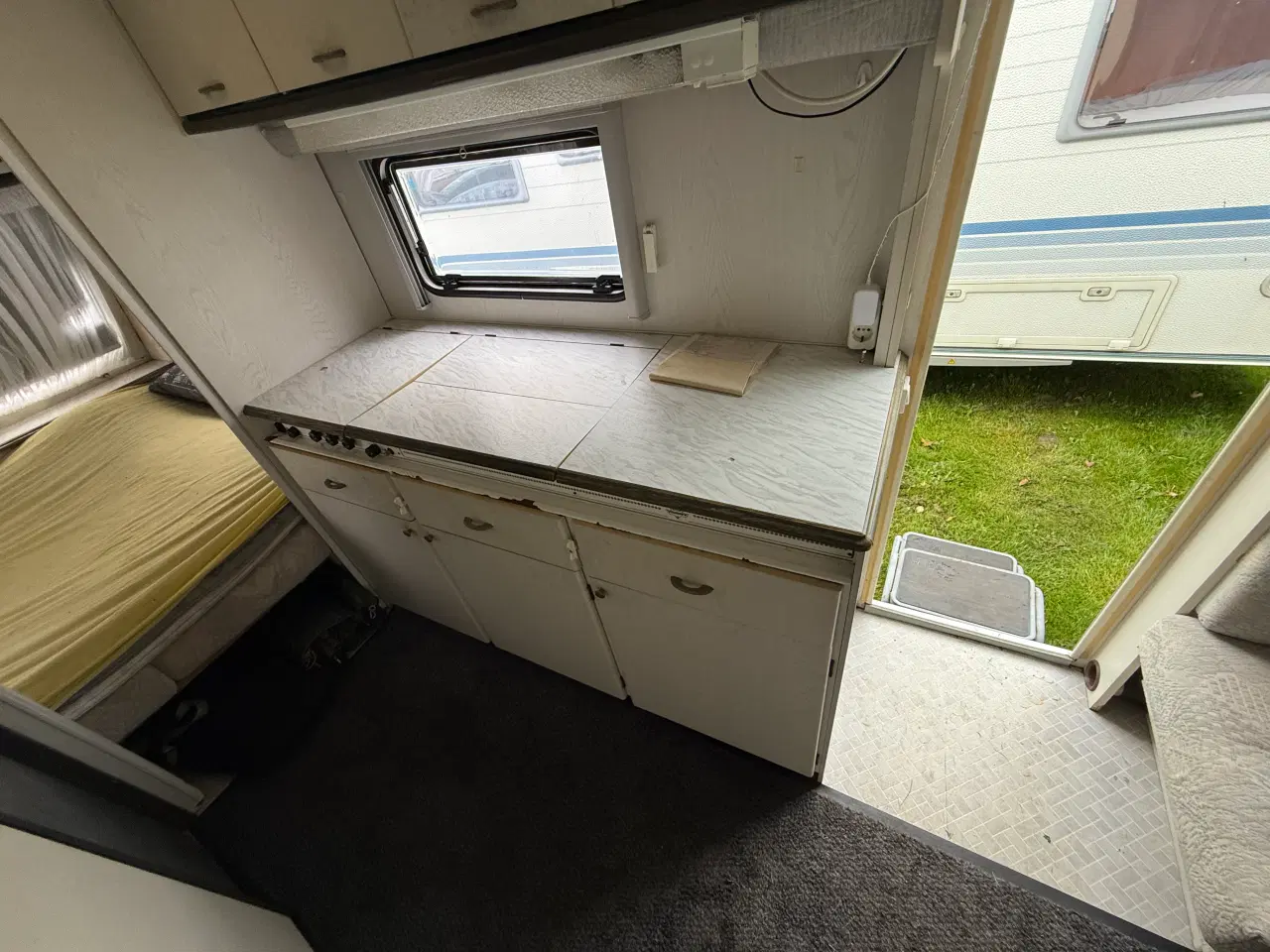 Billede 11 - 1992 hobby 510 AFHENTNINGSTILBUD  SOM DEN STÅR