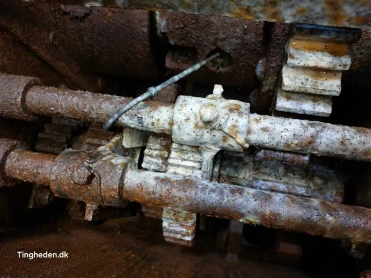 Billede 8 - New Holland M140 Foraksel