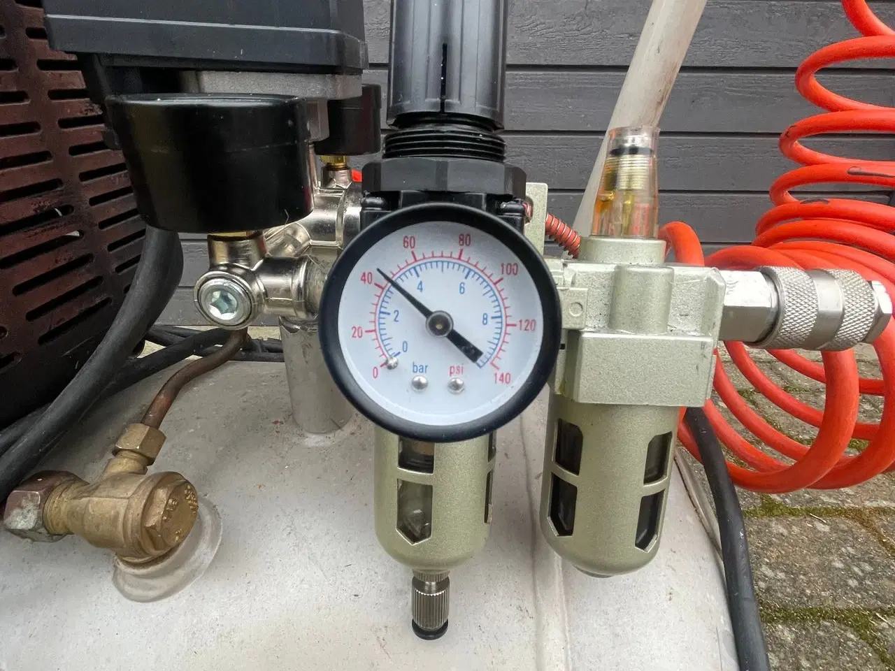 Billede 8 - Sømpistol / Kompressor KUN UDLEJNING