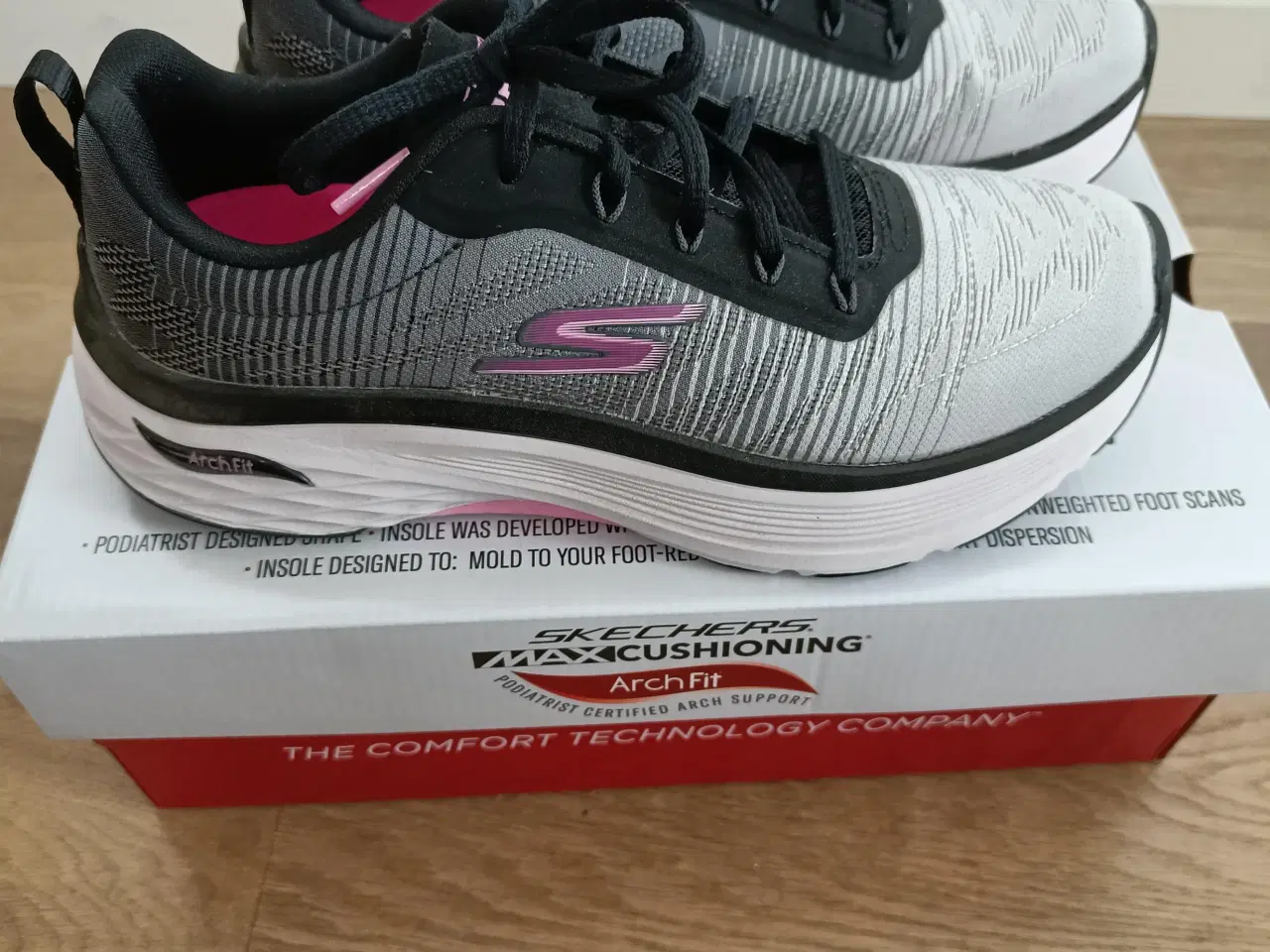 Billede 2 -  Skechers sportssko, str. 37