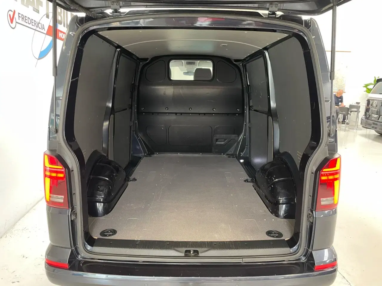 Billede 14 - VW Transporter 2,0 TDi 199 Kassevogn DSG kort