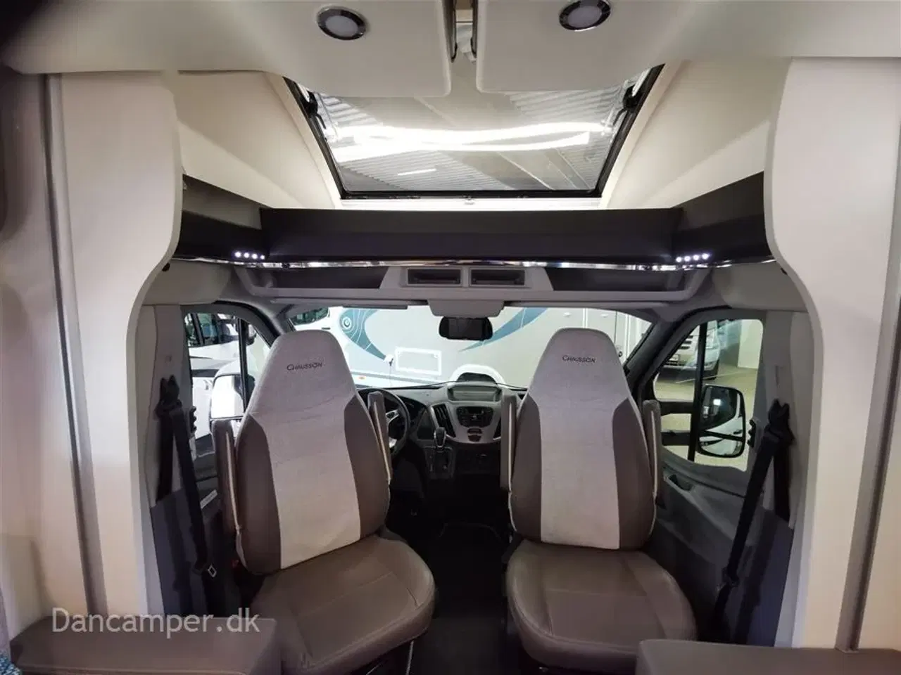 Billede 19 - 2019 - Chausson Welcome Premium 630   UNDER KLARGØRING! 2019 Model! 170 hk Ford med el.sænkbare enkeltsenge, Tertek antenne og masser af yderligere udstyr.