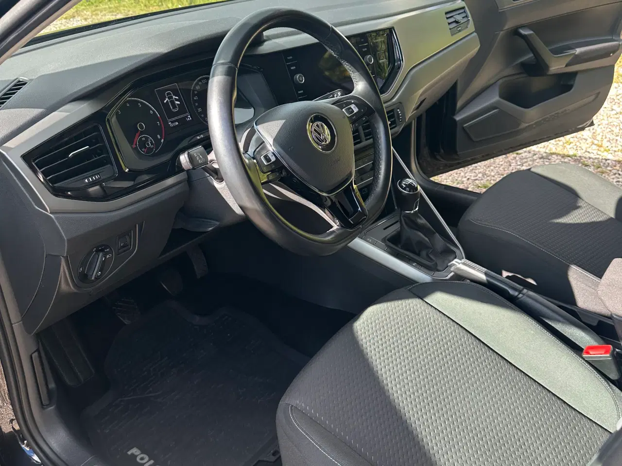Billede 6 - VW Polo Comfortline Connect 1,0 TSI 95 HK – Nysyne