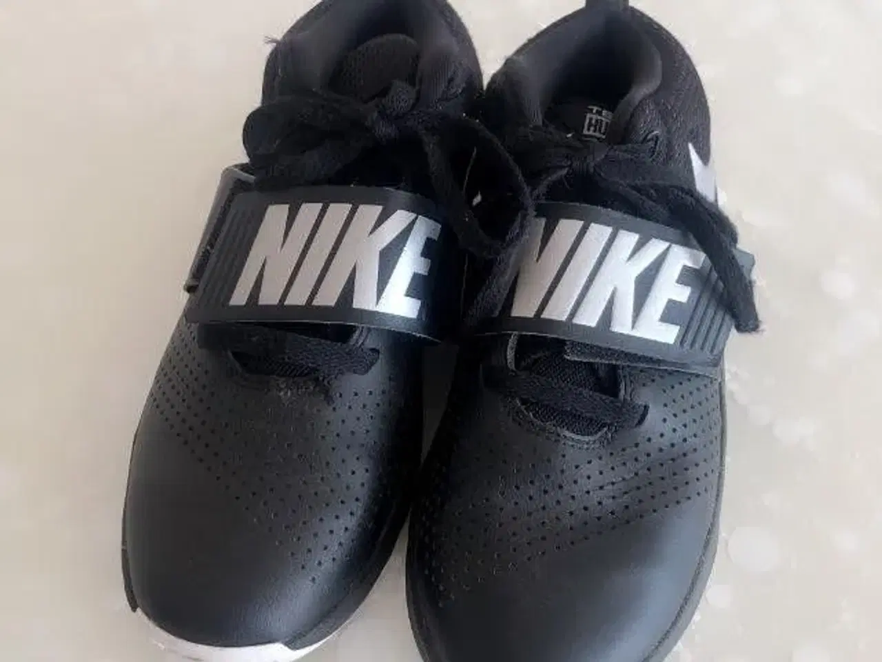 Billede 1 - Nike sorte shoes str 39