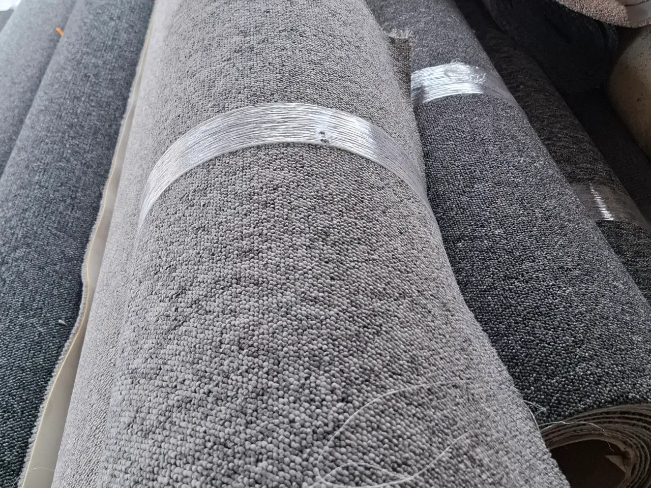 Billede 5 - Gulvtæppe Rester