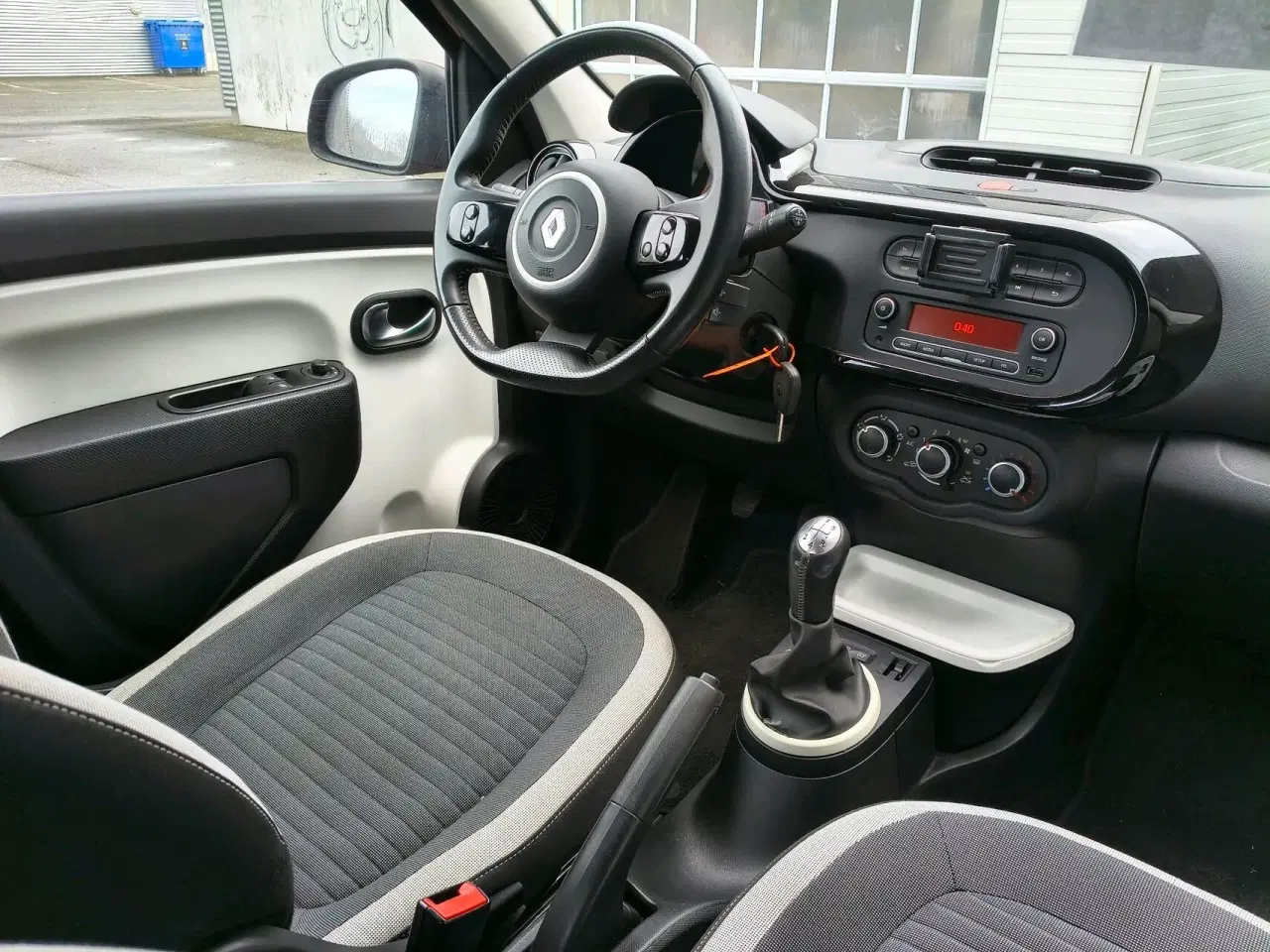 Billede 5 - Renault Twingo 1,0 Sce Expression start/stop 70HK 5d