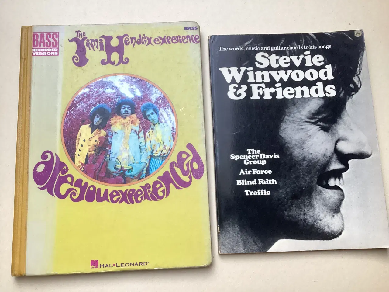 Billede 3 - Nodehæfter og bøger