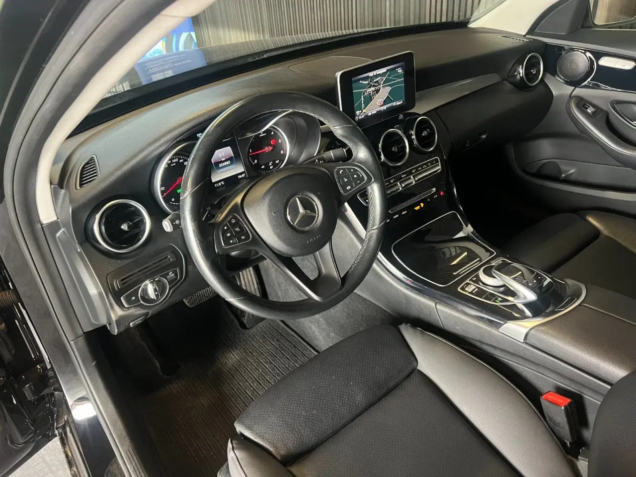 Billede 6 - Mercedes C220 d 2,2 AMG Line stc.
