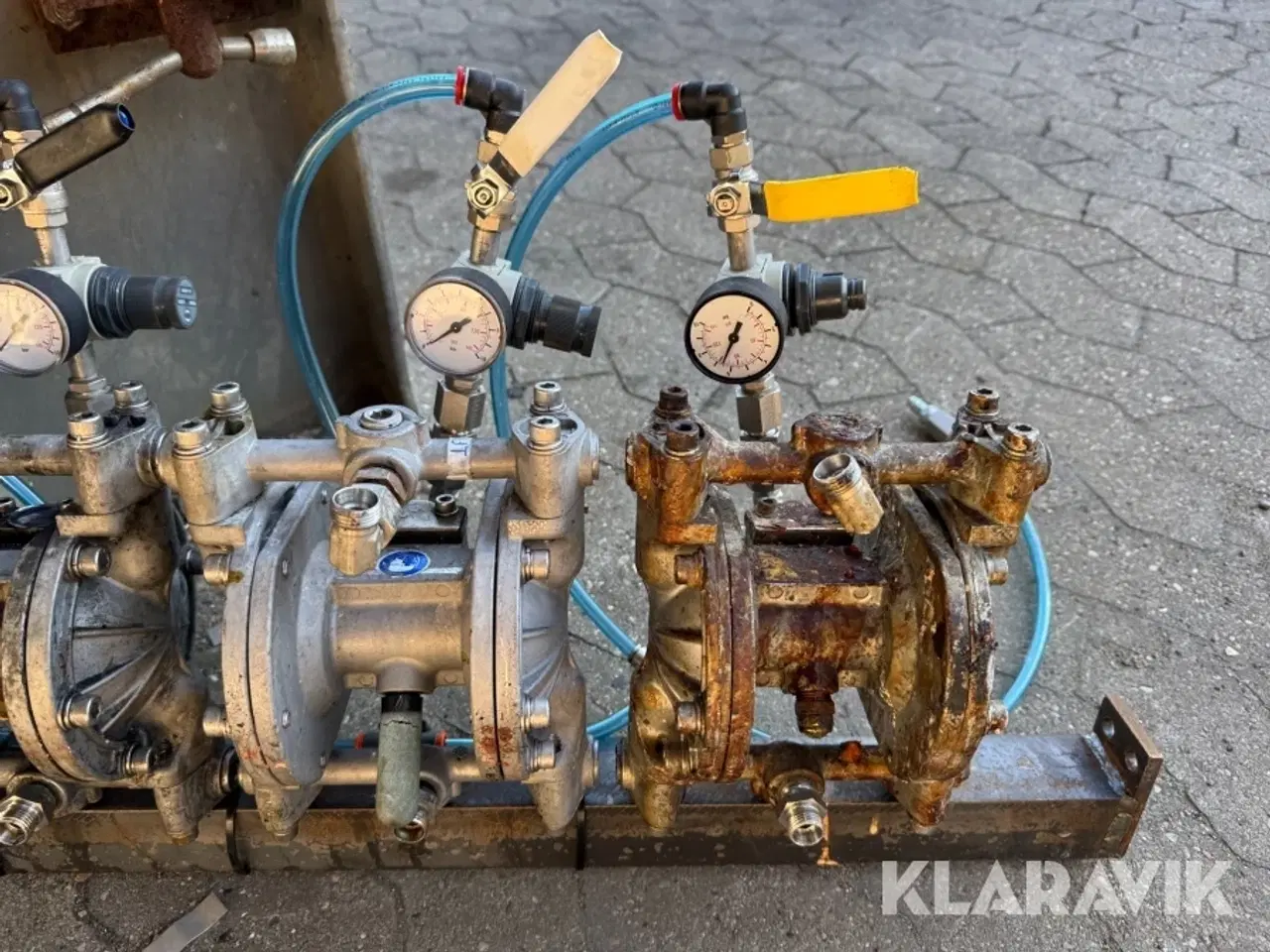 Billede 5 - manifold-setup med 8 styk membranpumper