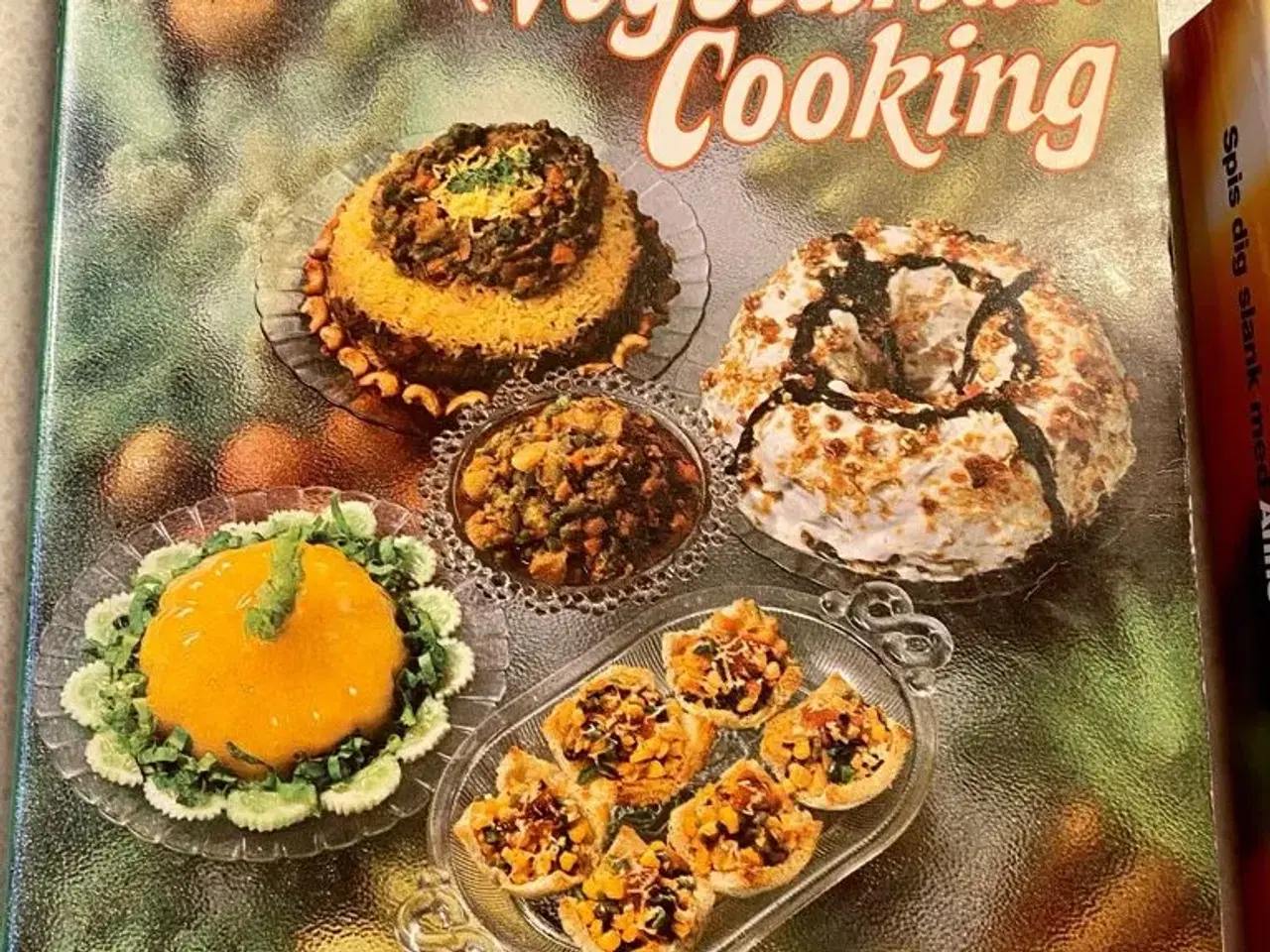 Billede 2 - Diverse kogebøger til salg