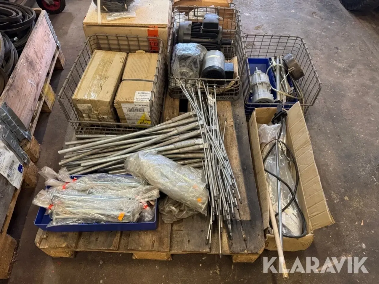 Billede 10 - Landbrugs tilbehør - Mælkestander LOT