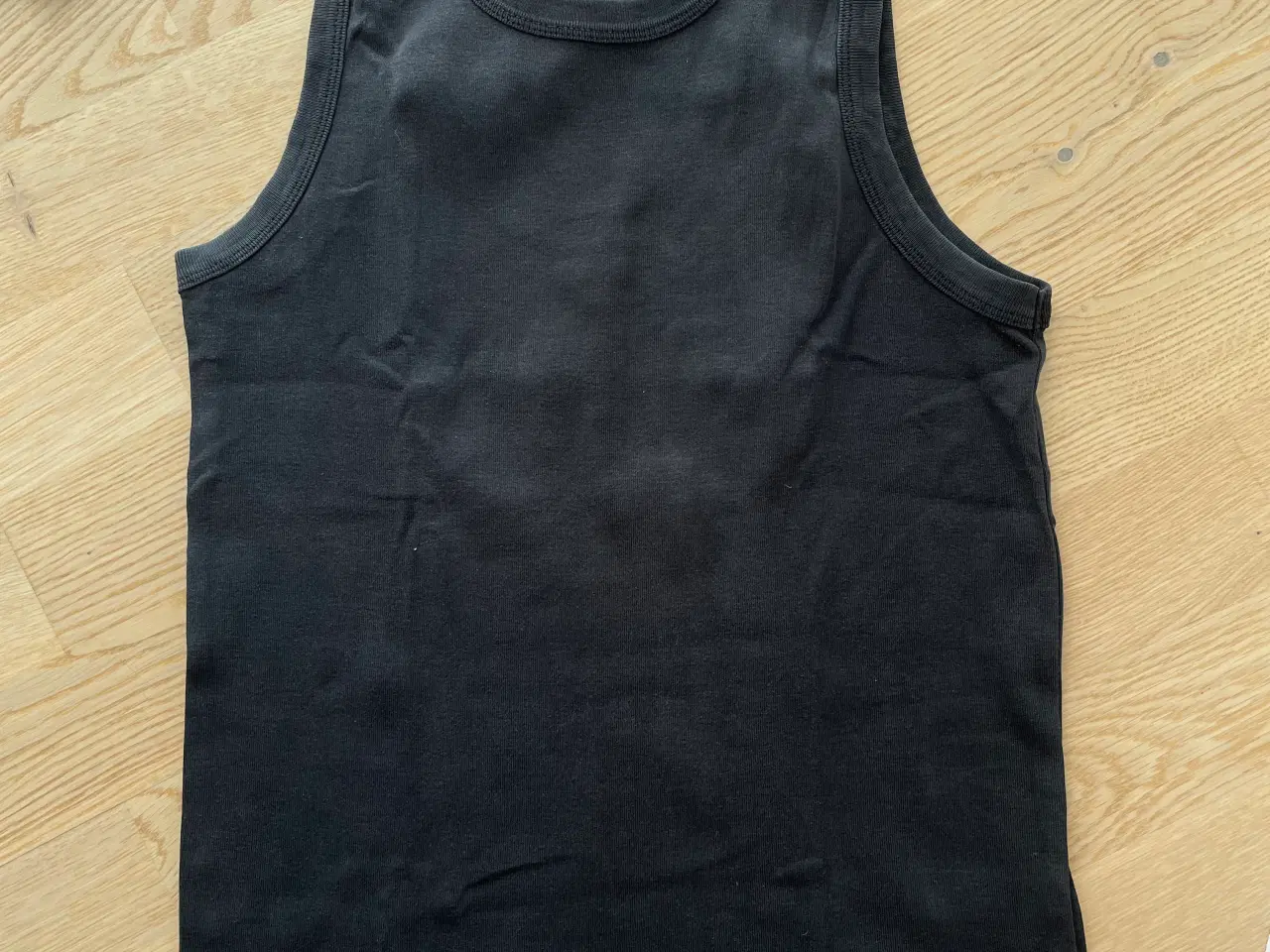 Billede 6 - Samsøe Samsøe og Adidas Tanktops