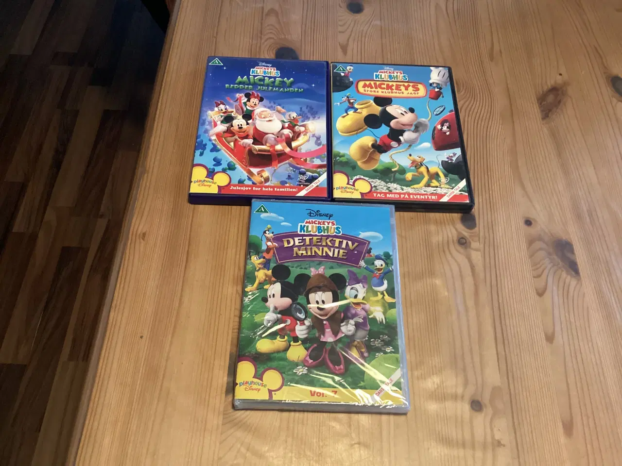 Billede 10 - Mickey,s Klubhus Bøger, Dvd.