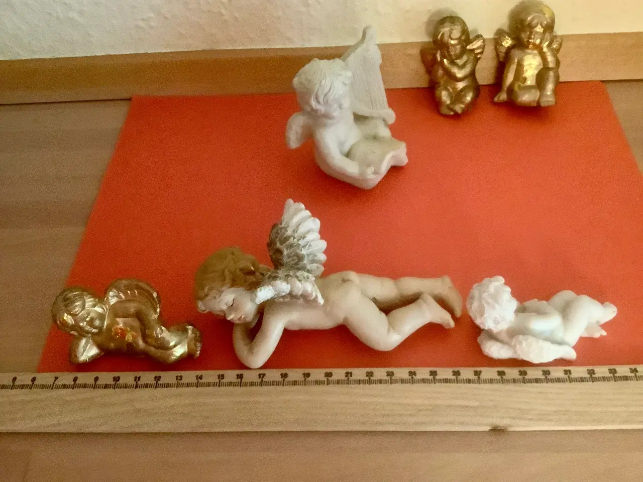 Billede 3 - Engle i keramik til dekorationer.