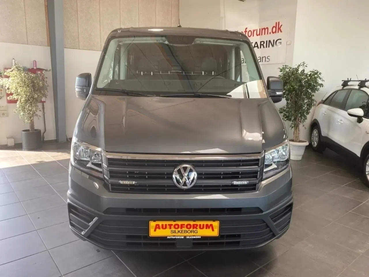 Billede 2 - VW Crafter 35 2,0 TDi 177 Mandskabsvogn L3