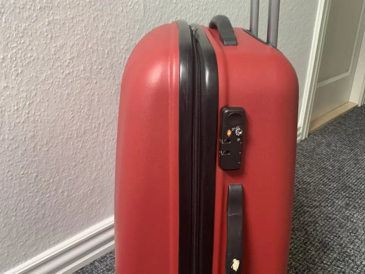 Billede 3 - Rød kuffert