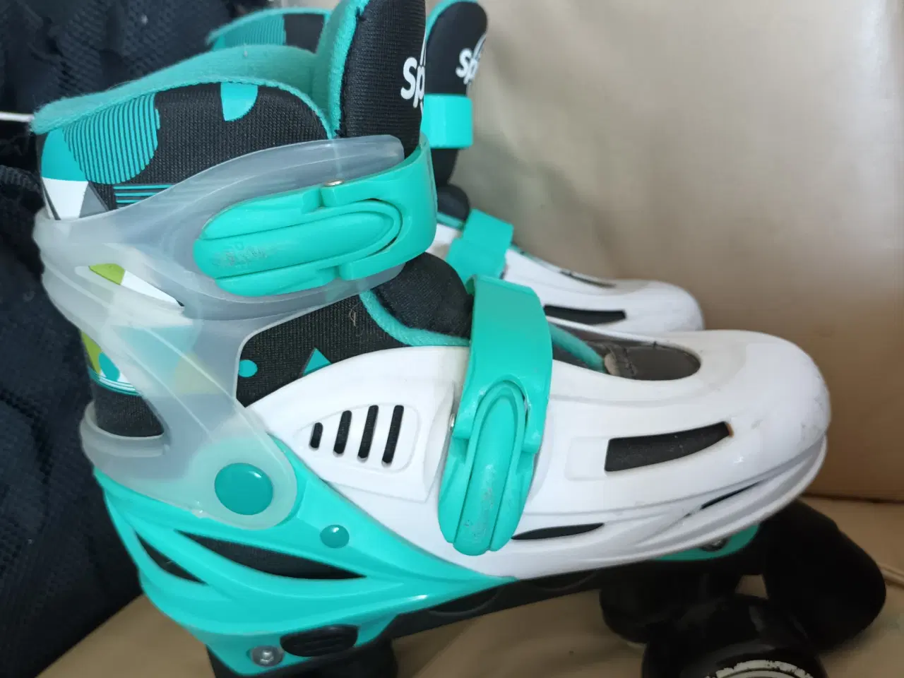 Billede 1 - SPINOUT RULLESKØJTER STR 35-38 ER STR 35 NU